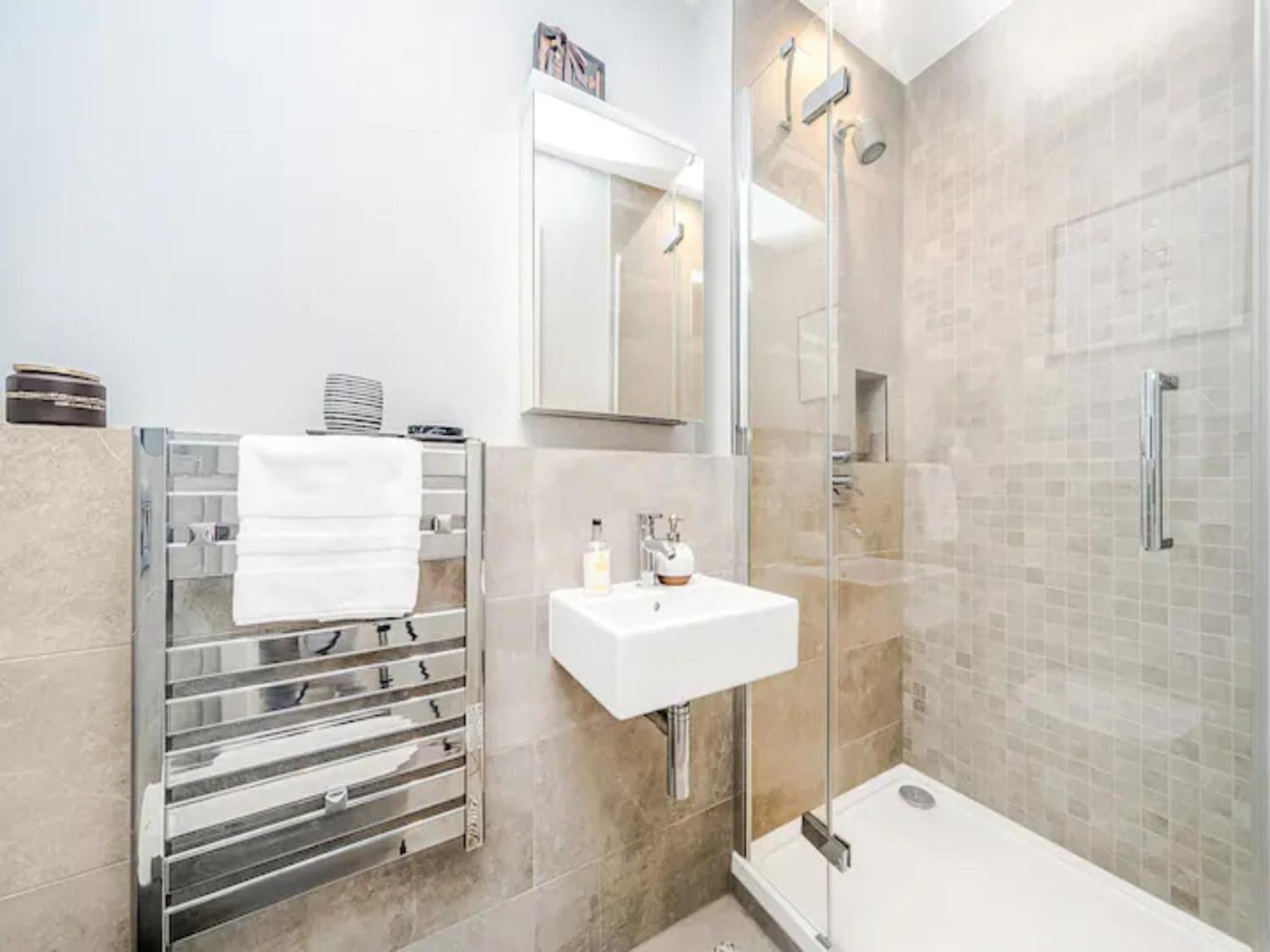 דירות לונדון Pass The Keys Penthouse Oasis In Trendy Fulham מראה חיצוני תמונה